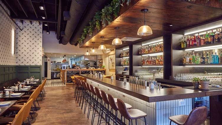 Common Mistakes New Restaurant Owners Make and How to Avoid Them